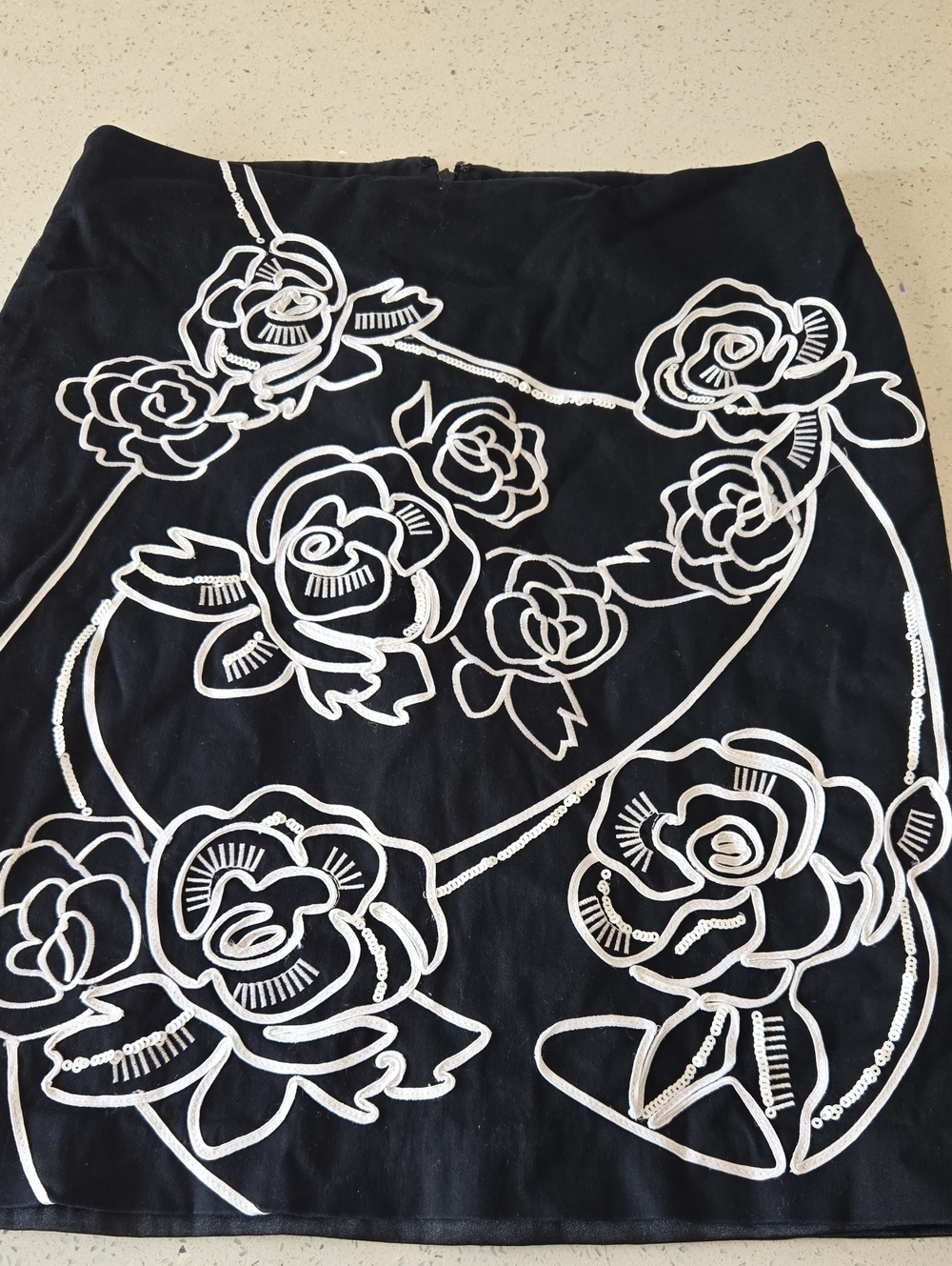 White House Black Market Black Pencil Skirt with White Floral Appliqué